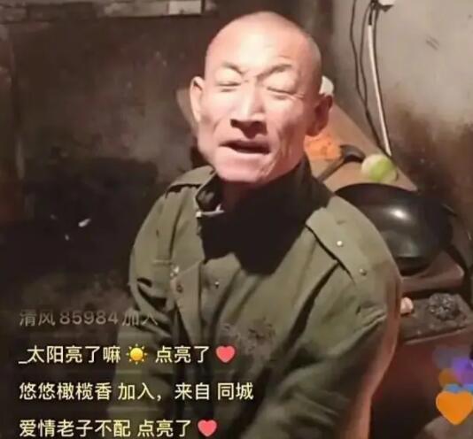 冬泳怪鸽背后心酸的故事 冬泳怪鸽经典语录介绍